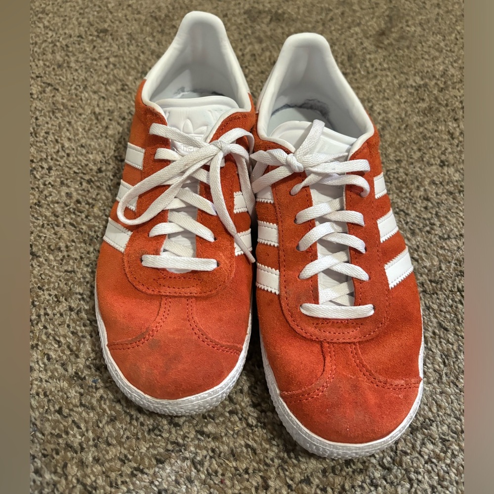 Adidas Gazelle red/orange sneakers size 5